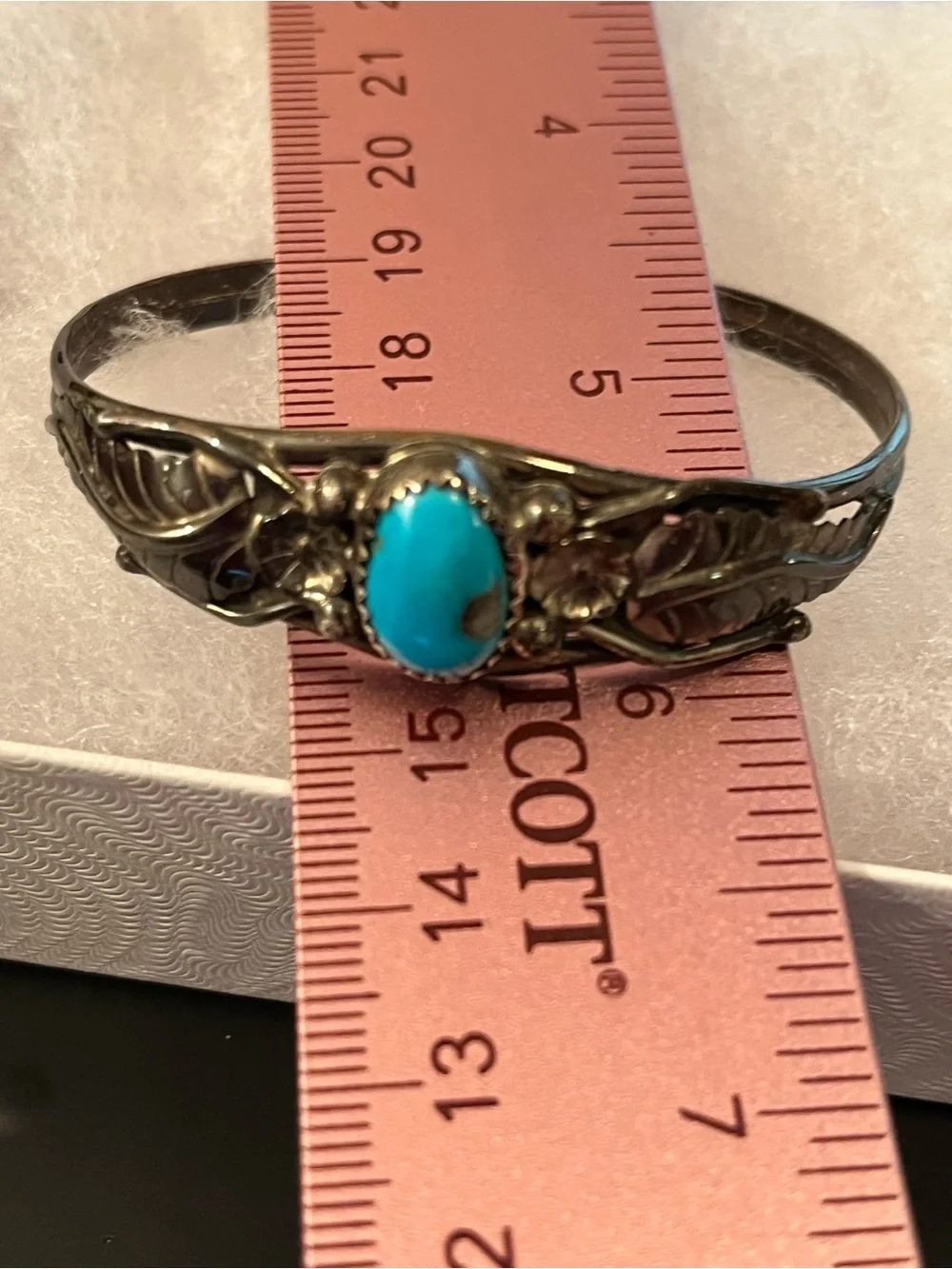 “Old Pawn” ~ Native American Turquoise Bracelet